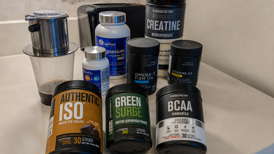SUPPLEMENTS I TAKE TO MAKE ME STRONG LIKE BULL