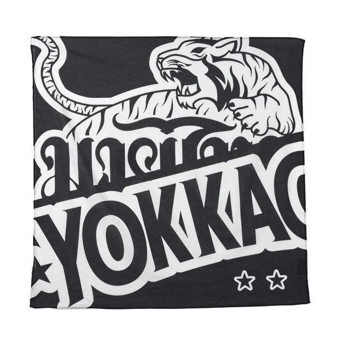 Black and white bandana with a tiger design and 'Yokkao' branding.