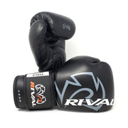 Rival RB4 Aero Bag Gloves – Lightweight synthetic boxing gloves with multi-layered foam padding, ideal for beginners and fitness training.