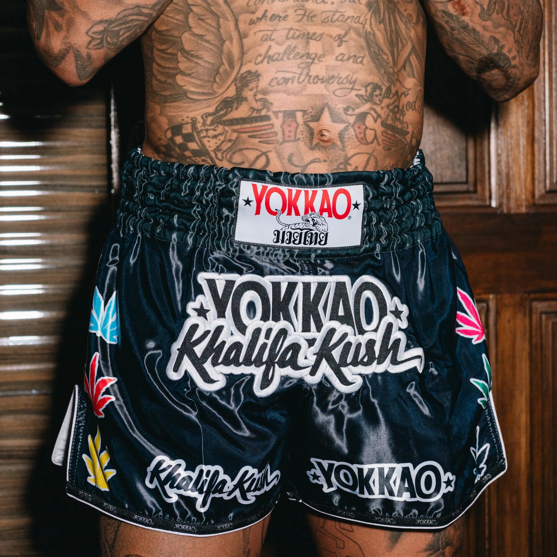 Black yokkao khalifa kush muay thai shorts satin thailand training shorts